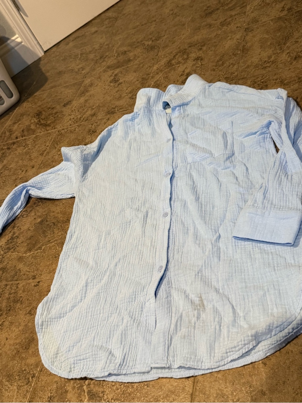 🥗Light Blue Women’s Button-Up Shirt